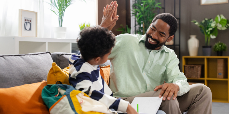 How Positive Parenting Classes Enhance Familial Relationships